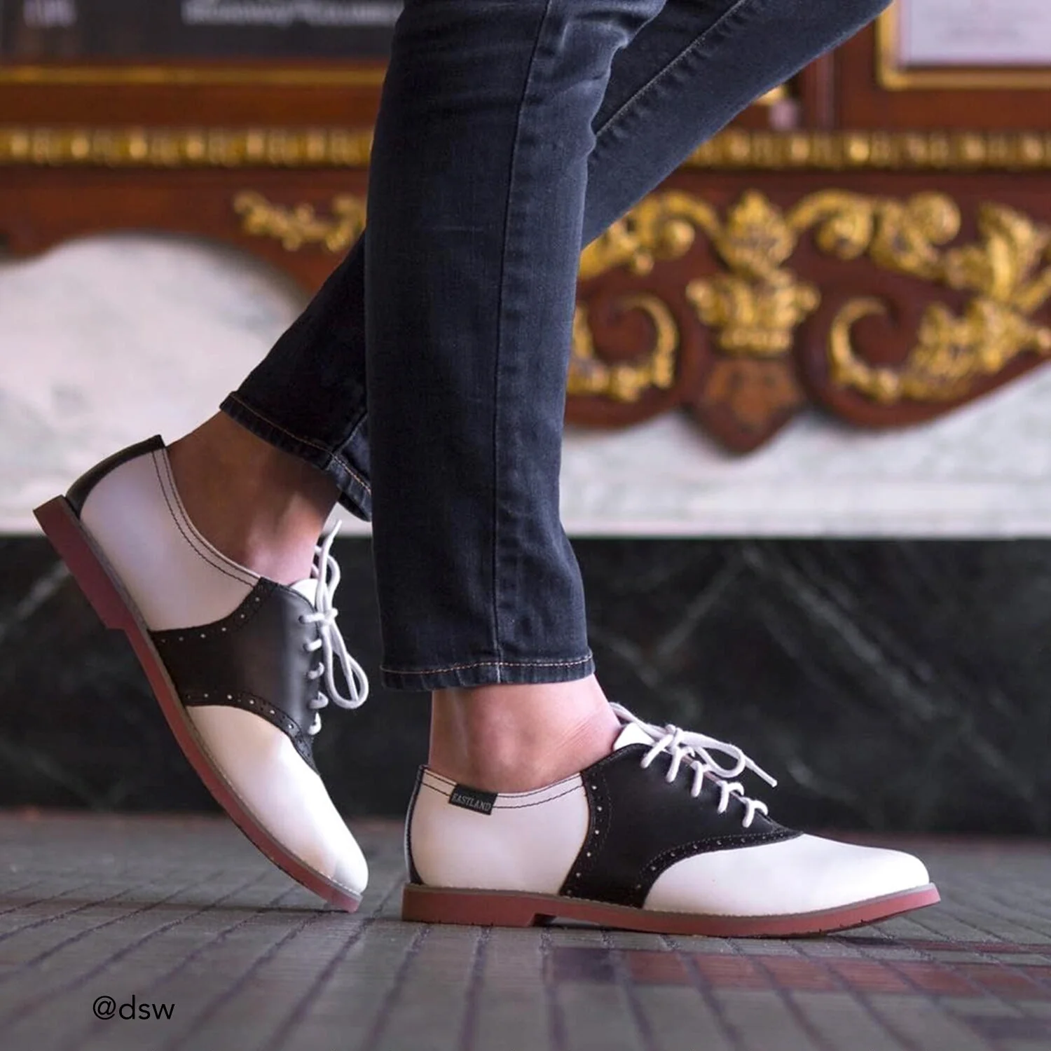 Women's Sadie Saddle Shoe - Image 26